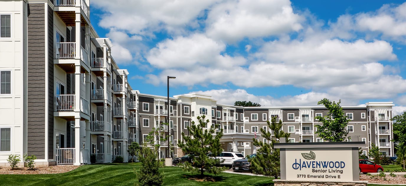 Exterior view of Havenwood Senior Living facility