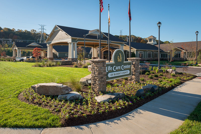 Front entrance of Life Care Center of Blount County
