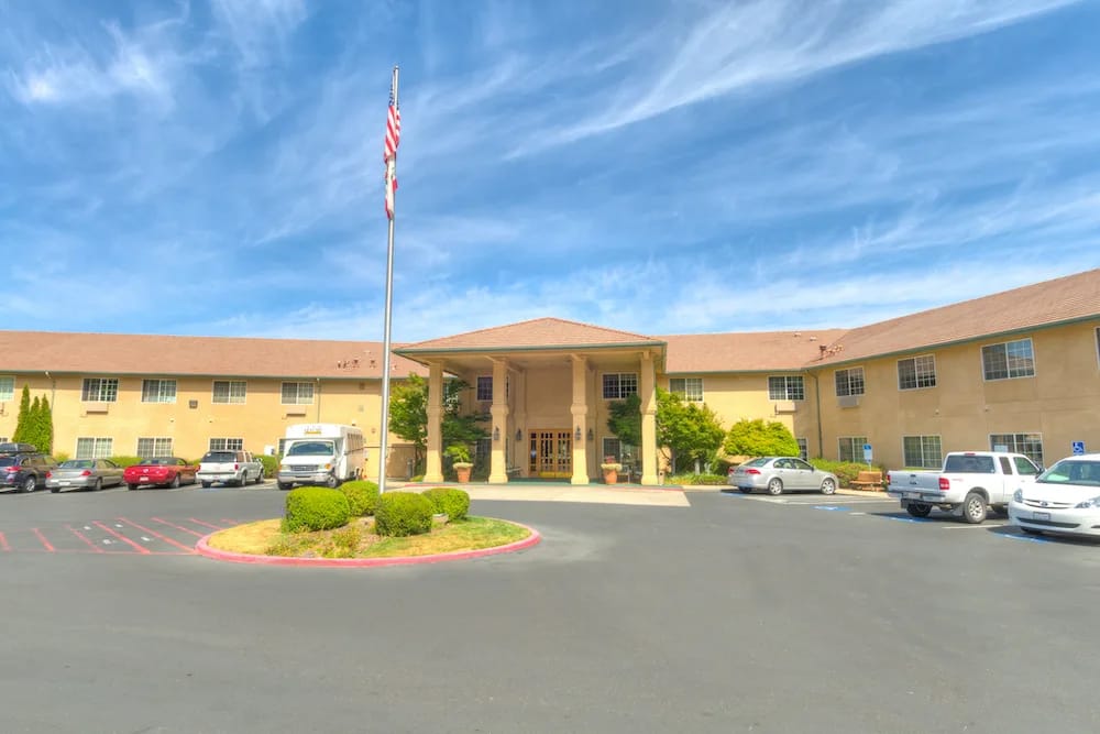 Exterior view of Skyline Place Senior Living