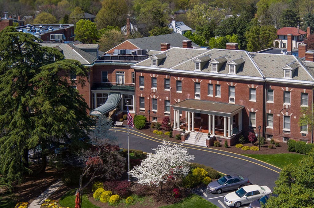 Aerial view of the Hermitage Richmond building and grounds