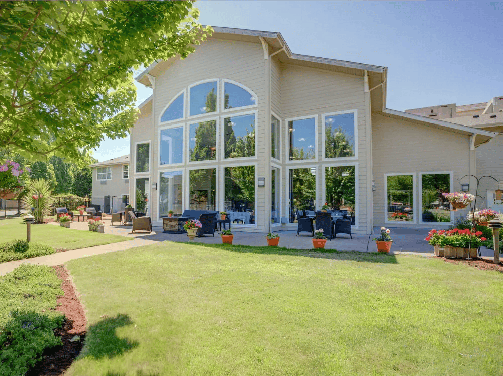 Exterior view of Evergreen Senior Living facility