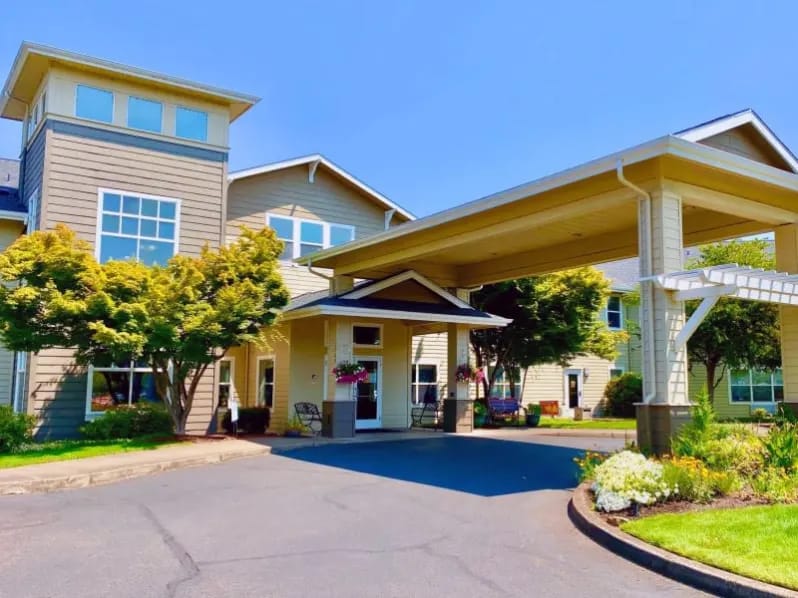 Exterior view of Evergreen Senior Living entrance