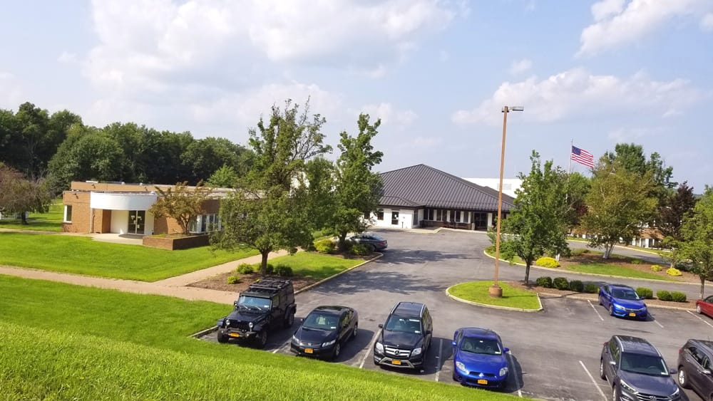 Exterior view of Southtowns Care Center and parking lot.