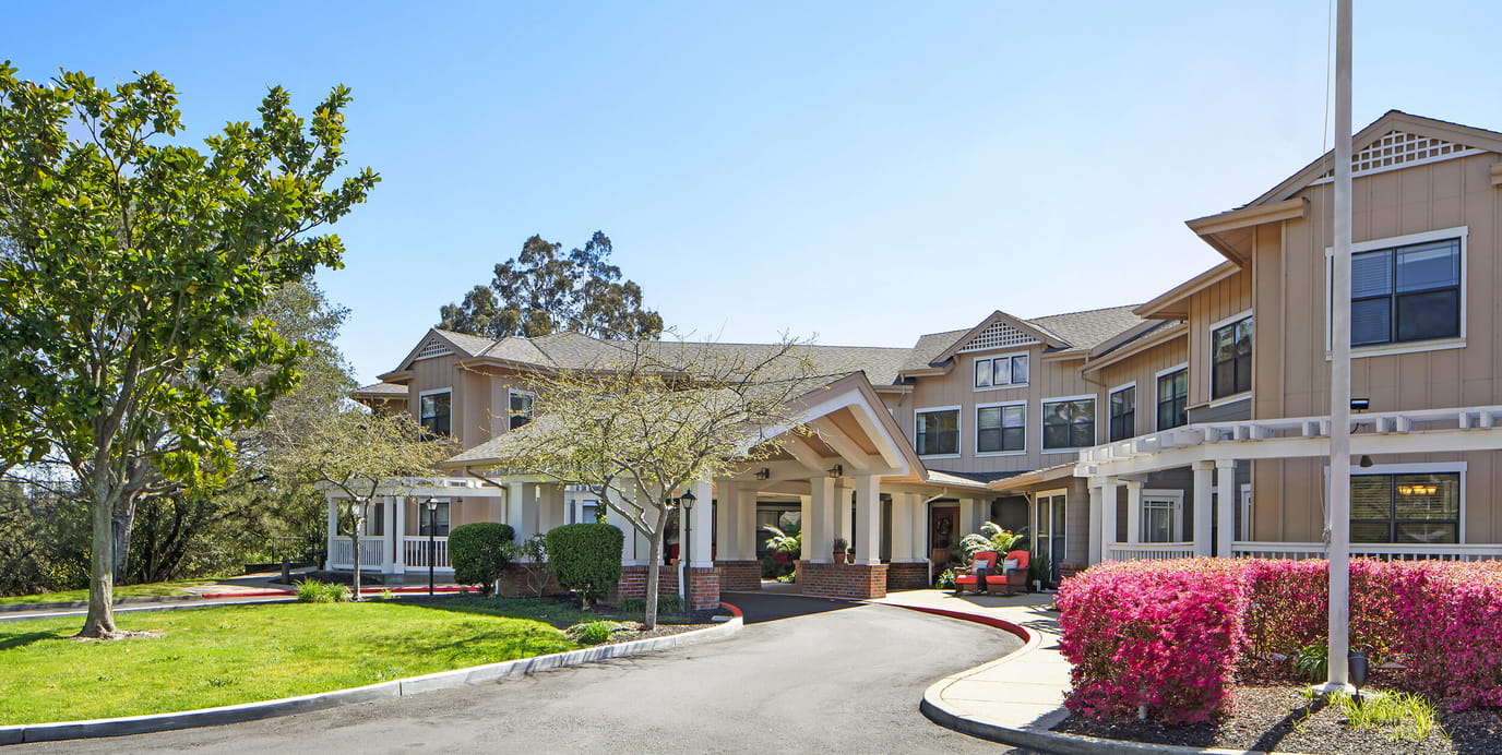 Exterior view of Ivy Park at Oakland Hills