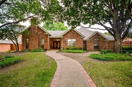 Pathway leading to the front entrance of The Heritage Houses