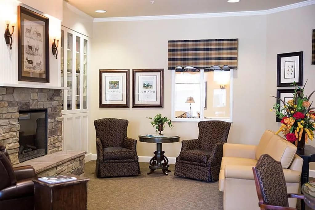 Cozy living room with seating at Heritage Point