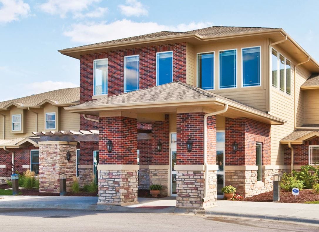 Entrance of Heritage Pointe senior living facility