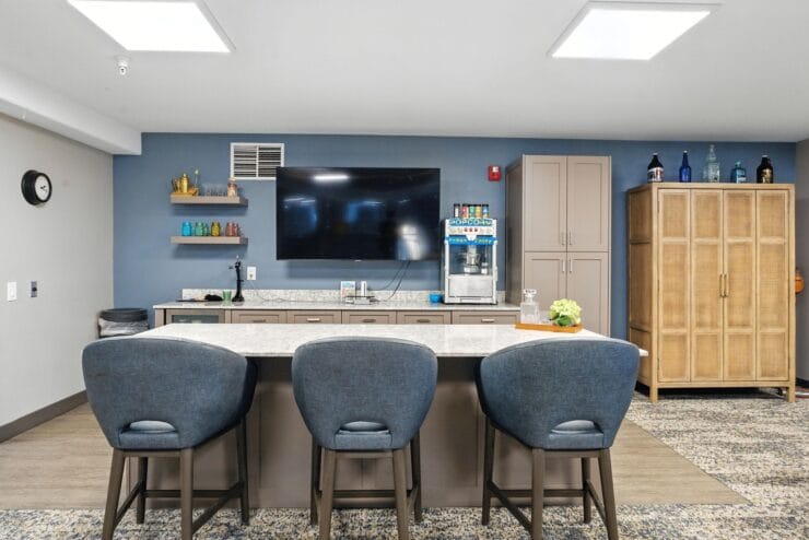 Common area with seating and refreshments