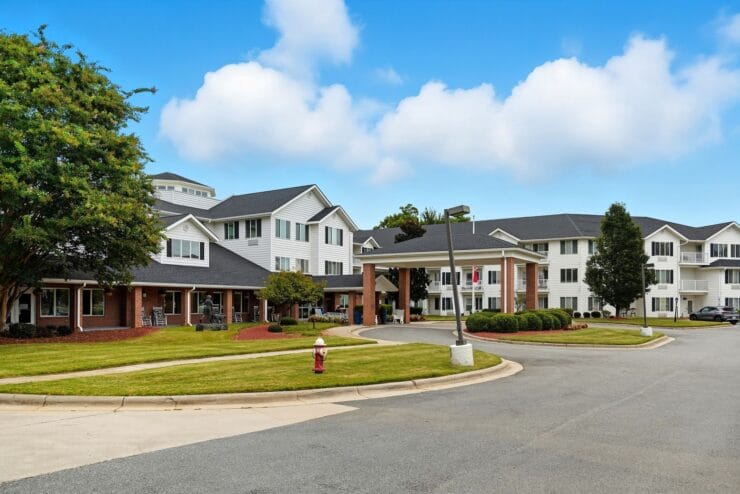 Exterior view of Solista High Point facility