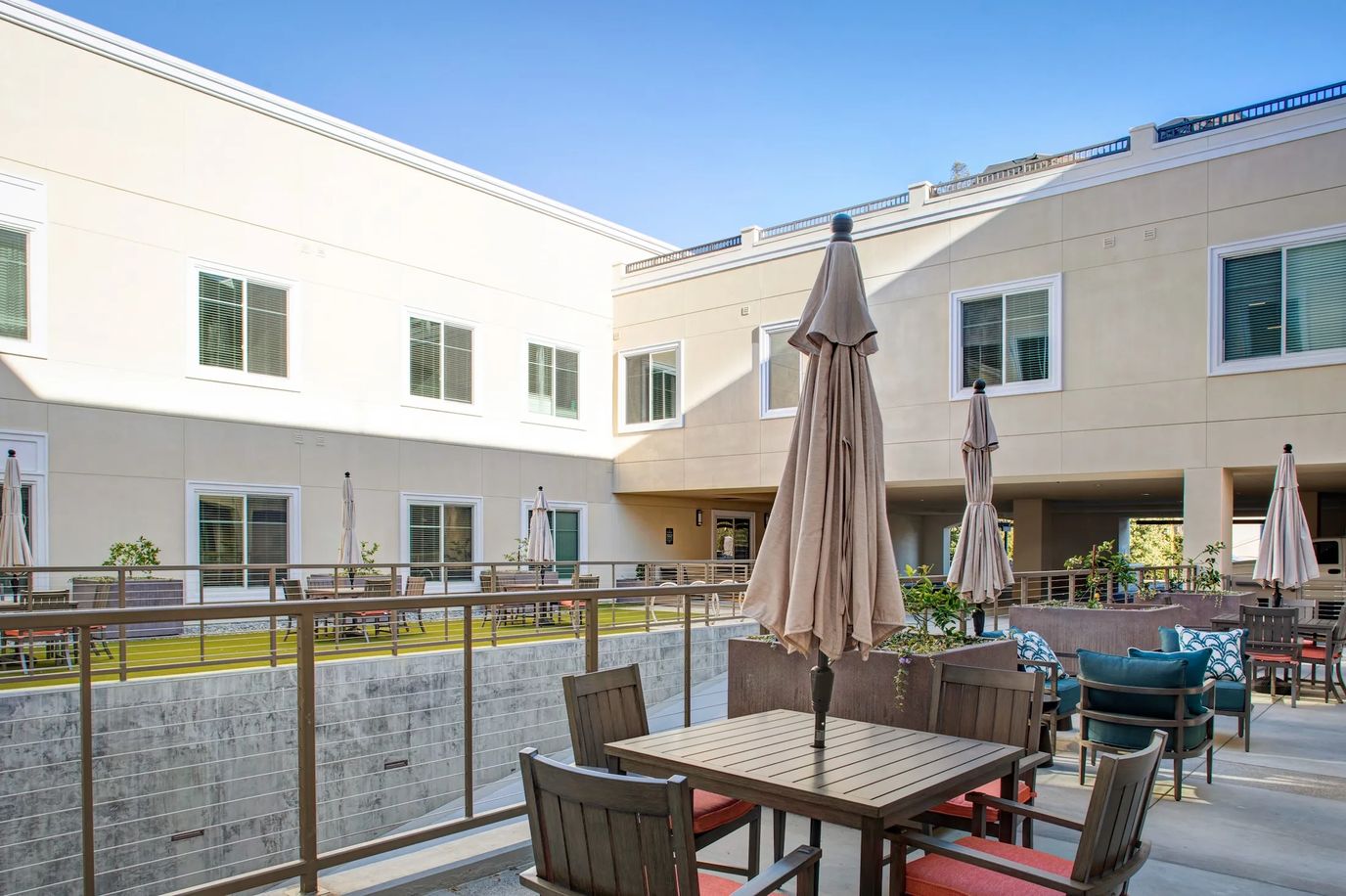 Oakmont of Redwood City