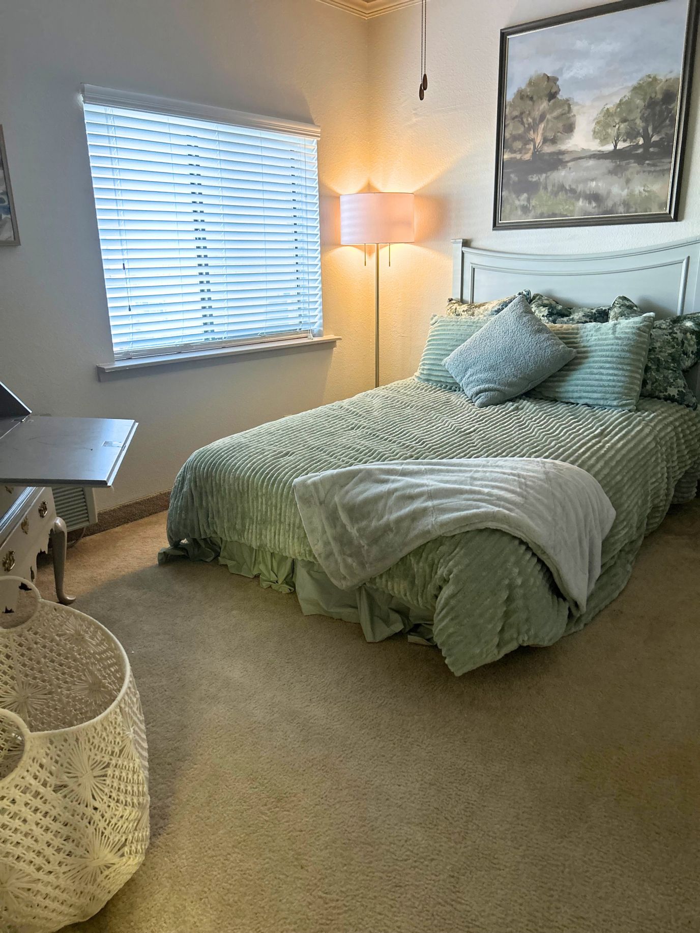 Cozy, well-decorated resident bedroom