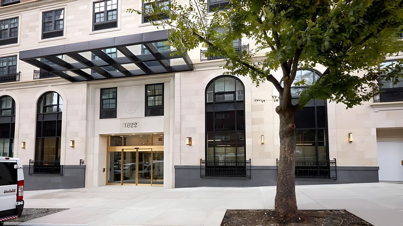Video tour: The Bristal at York Avenue