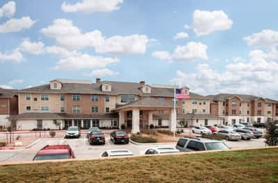 Emerald Oaks Retirement Resort - Senior Living Facility