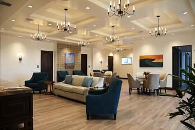 Raya‘s Paradise San Clemente - Senior Living Facility