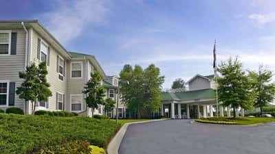Atria Forest Lake - Senior Living Facility