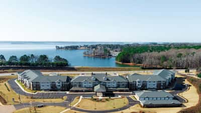 Lakeview Retirement Community - Senior Living Facility