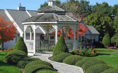 The Briarwood Community - Senior Living Facility