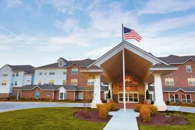 Robinwood Retirement Resort - Senior Living Facility
