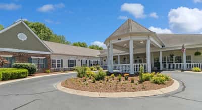 The Bungalows at Bowling Green - Senior Living Facility
