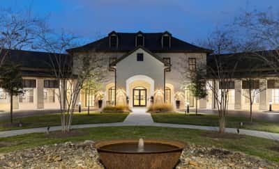 The Claiborne at Baton Rouge - Senior Living Facility