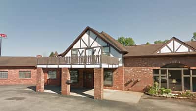 Chateau Grove - Senior Living Facility
