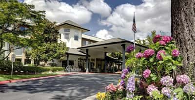 Solista Bellevue by Cogir - Senior Living Facility