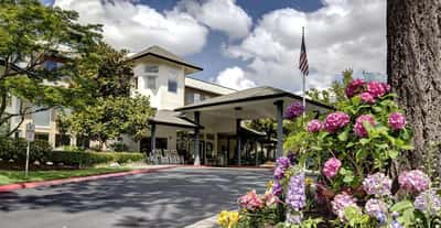 Solista Bellevue by Cogir - Senior Living Facility