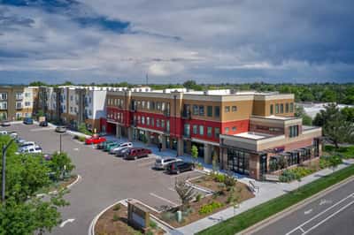 Oakridge Crossing - Senior Living Facility