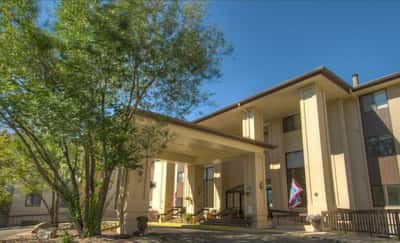 Pointe Frontier Retirement - Senior Living Facility