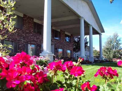 Royal Park Retirement Center - Senior Living Facility