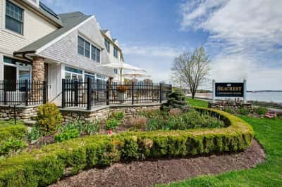 Seacrest Retirement Center, Branford, Connecticut
