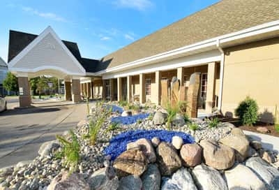 Valley Senior Living on 42nd - Senior Living Facility