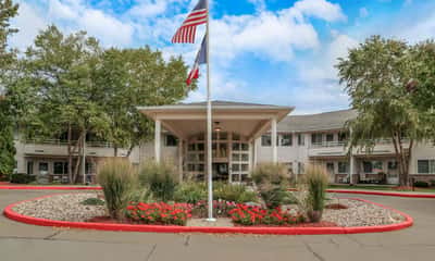 Holiday Palmer Hills - Senior Living Facility