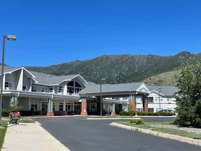 Big Sky on Waterford - Senior Living Facility