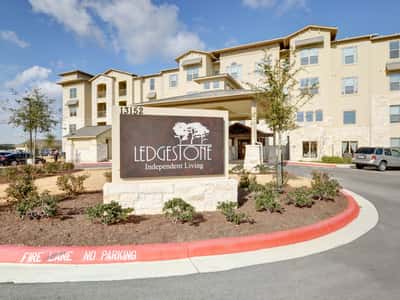Ledgestone Senior Living - Senior Living Facility