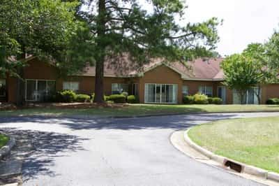 Magnolia Manor of Macon - Senior Living Facility