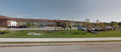 Meadow Brook Senior Living - Senior Living Facility