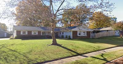 Ovalstone Comfort Home - Senior Living Facility