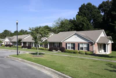 Kirkwood Trails Senior Apartments - Senior Living Facility