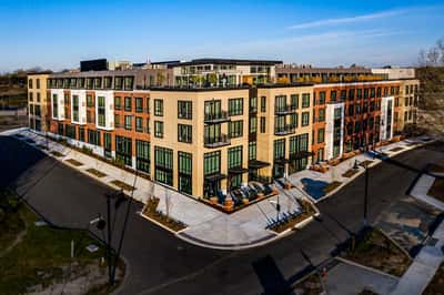 Merrill Gardens at Columbia - Senior Living Facility