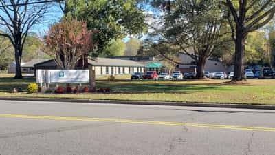 Riverside Lifelong Health - Senior Living Facility