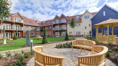 Anchor &ndash; Keble Court, Milwaukee, Wisconsin