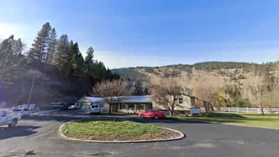 At Home Assisted Living - Senior Living Facility