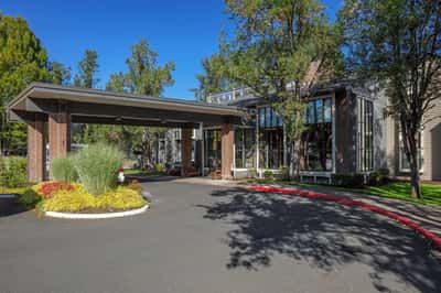 Creekside Village Retirement Residence - Senior Living Facility