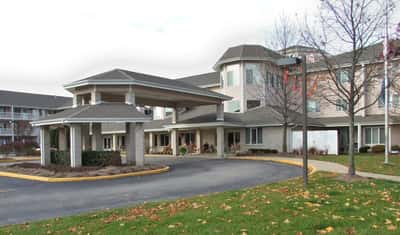Holiday Redbud Hills - Senior Living Facility