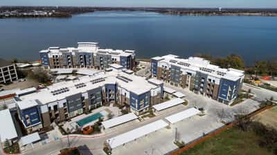 Lakeview Pointe – 55+ Community - Senior Living Facility