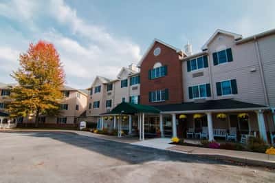 Paramount Senior Living at Newark - Senior Living Facility