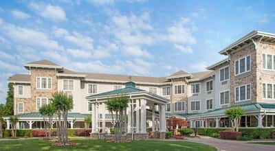 Sunrise on Hillcrest - Senior Living Facility