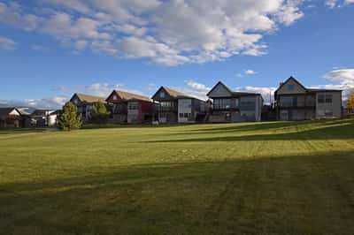 The Knolls at Hillcrest - Senior Living Facility