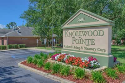 Knollwood Pointe - Senior Living Facility